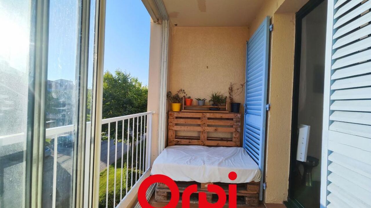 appartement 2 pièces 29 m2 à vendre à Six-Fours-les-Plages (83140)