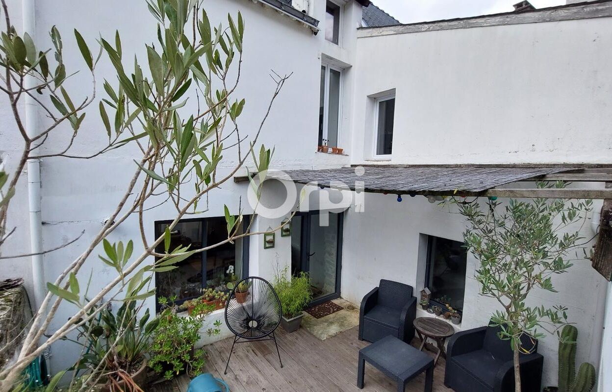 maison 6 pièces 260 m2 à vendre à La Roche-Bernard (56130)