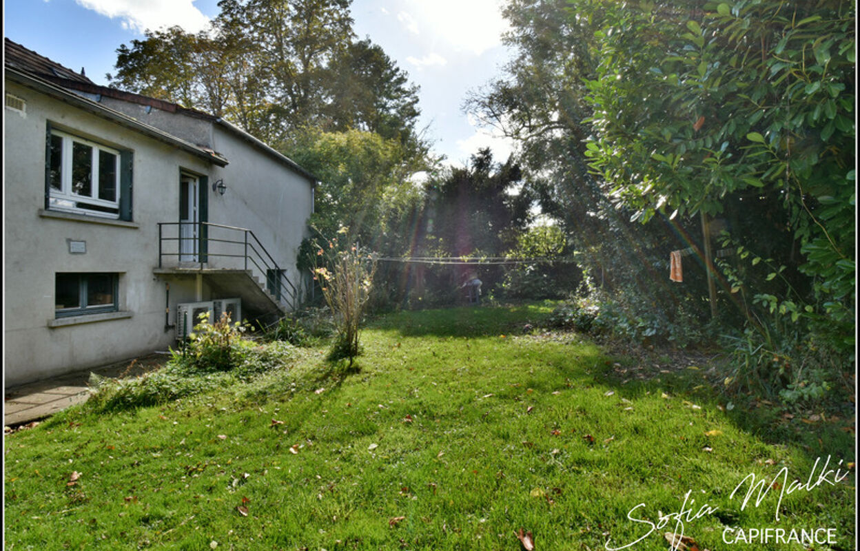 maison 3 pièces 108 m2 à vendre à Le Châtelet (18170)