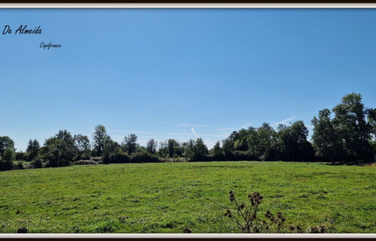 terrain  pièces 2590 m2 à vendre à Bâgé-Dommartin (01380)