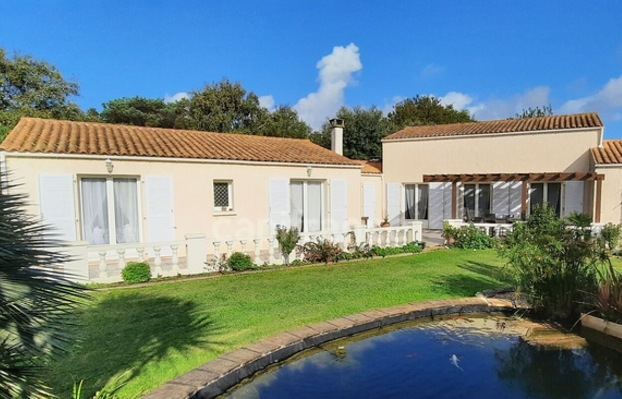 maison 6 pièces 213 m2 à vendre à Saint-Pierre-d'Oléron (17310)