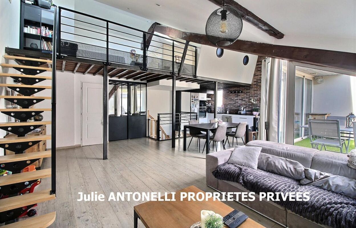 appartement 5 pièces 118 m2 à vendre à Saint-Just-Malmont (43240)