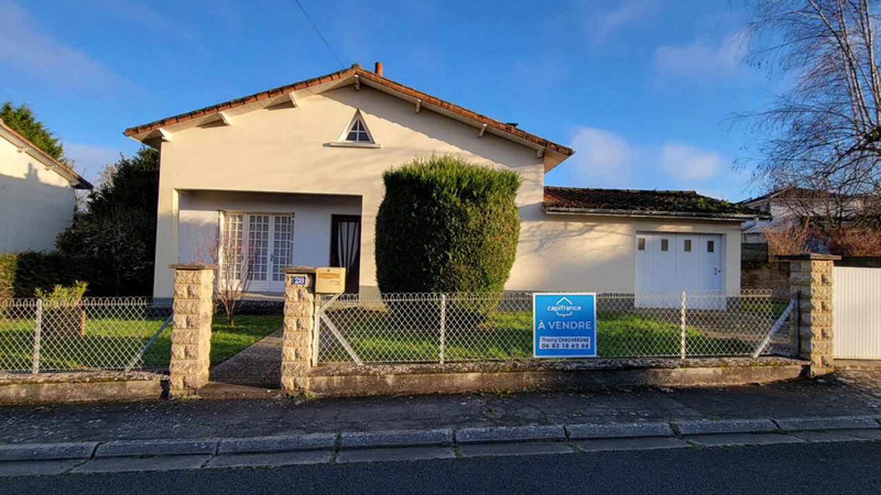 maison 5 pièces 89 m2 à vendre à Ruffec (16700)