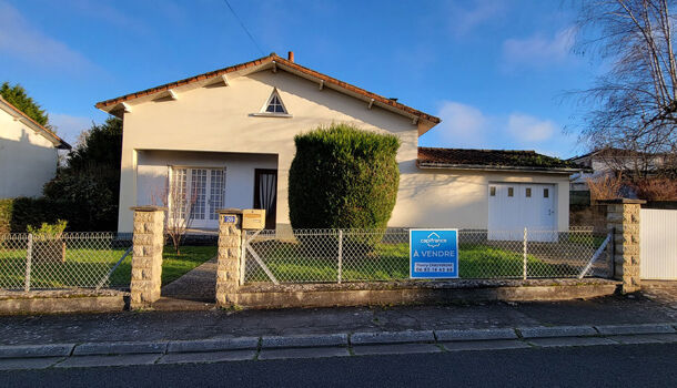 Villa / Maison 5 pièces  à vendre Ruffec 16700