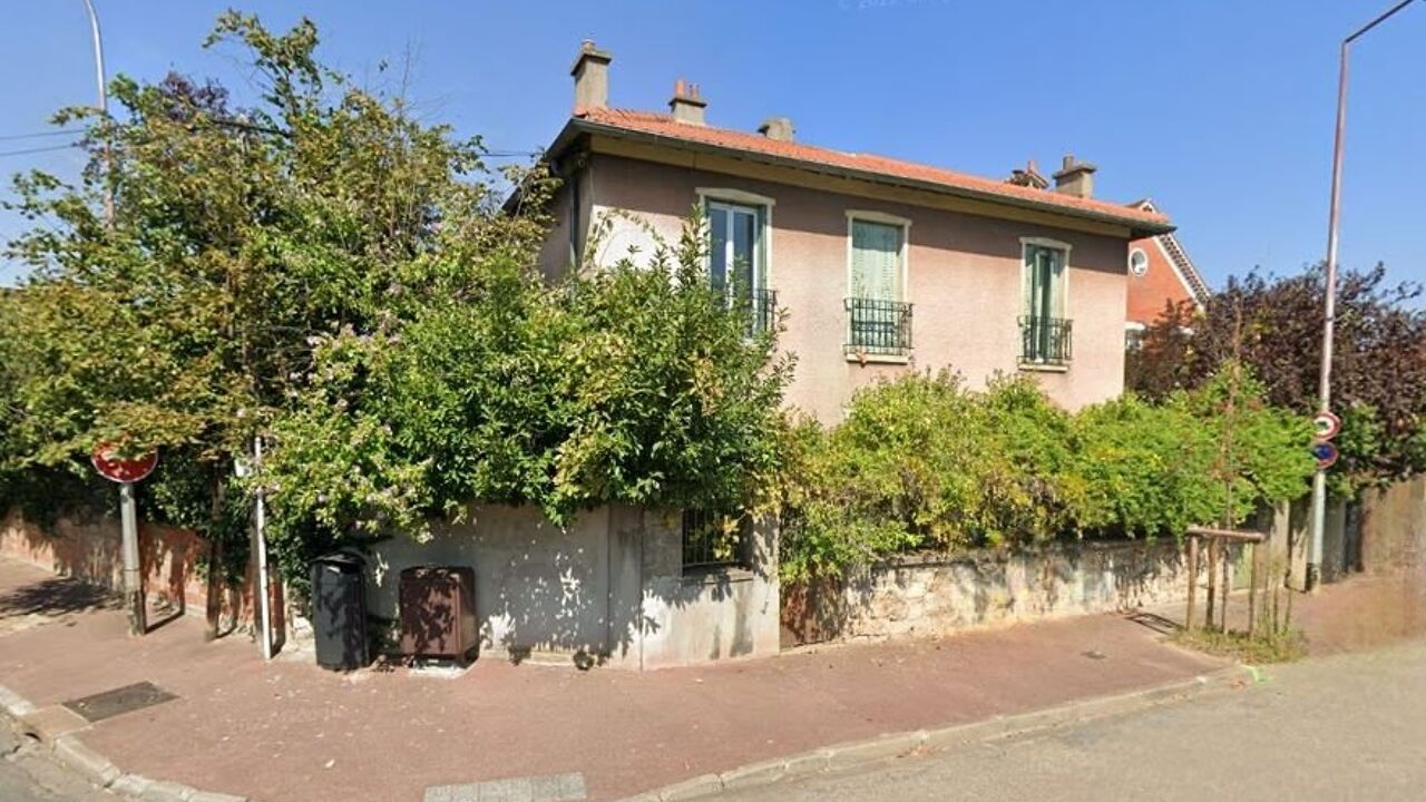 maison 8 pièces 173 m2 à vendre à Créteil (94000)