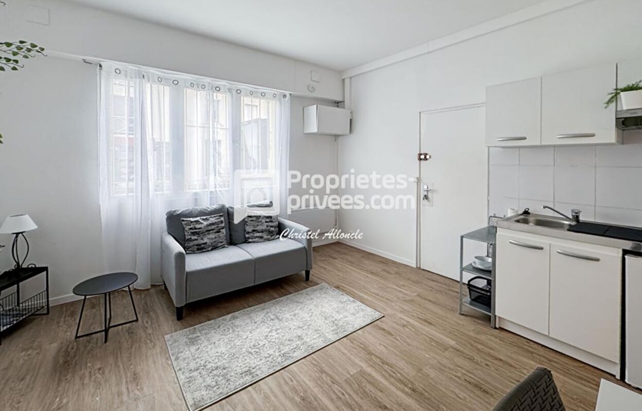 appartement 2 pièces 24 m2 à vendre à Bordeaux (33000)