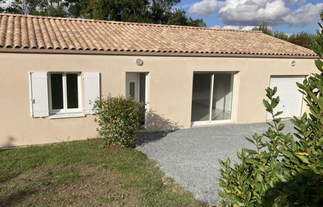 maison 4 pièces 102 m2 à vendre à Ternant (17400)