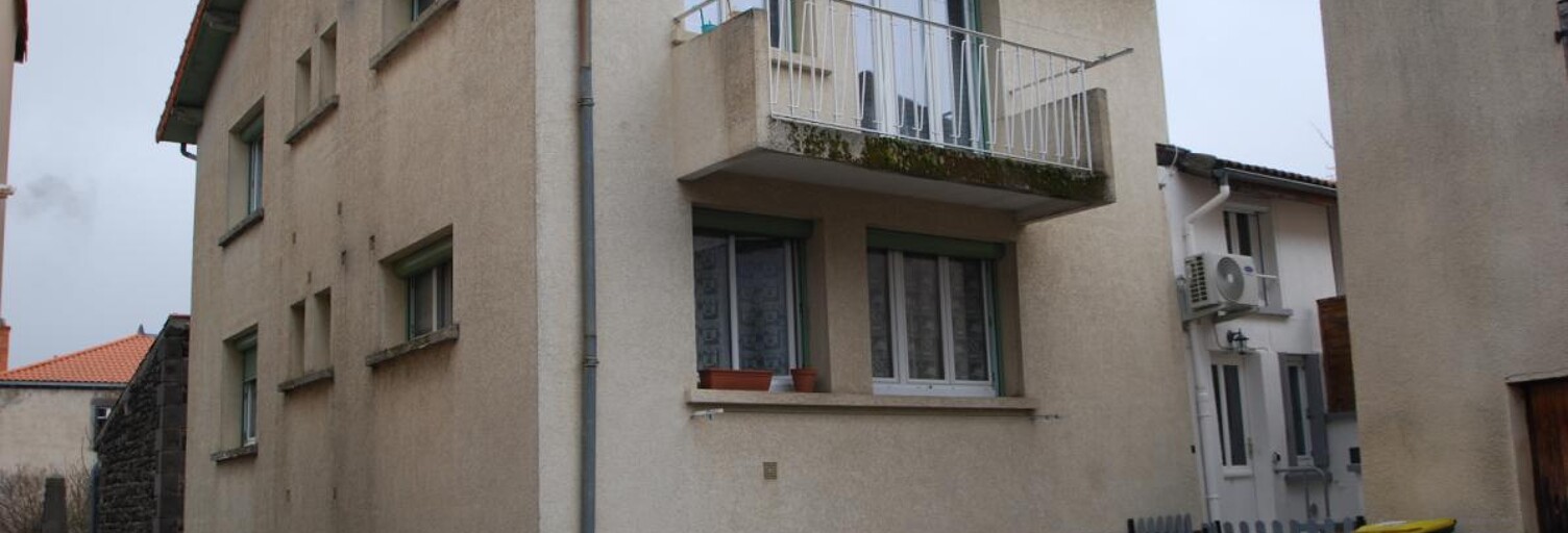 Immeuble  114 m² à vendre à Malauzat (63200)