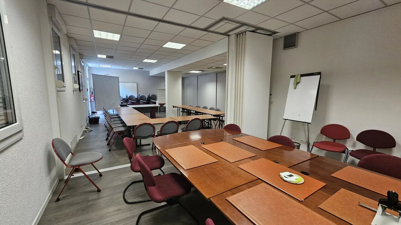 bureau 7 pièces 211 m2 à vendre à Tarbes (65000)