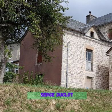 Maison  60000 €