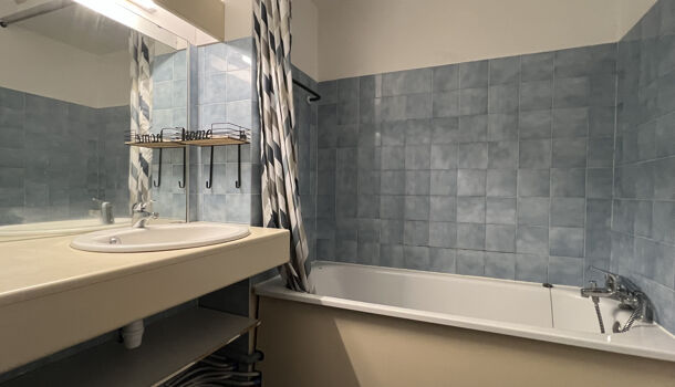 Appartement 1 pièces  à louer Nîmes 30900