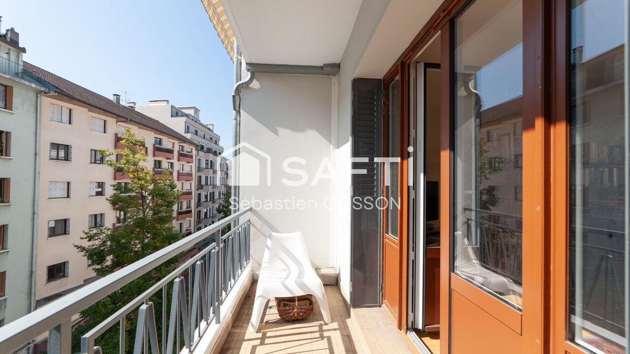 appartement 3 pièces 81 m2 à vendre à Annecy (74000)