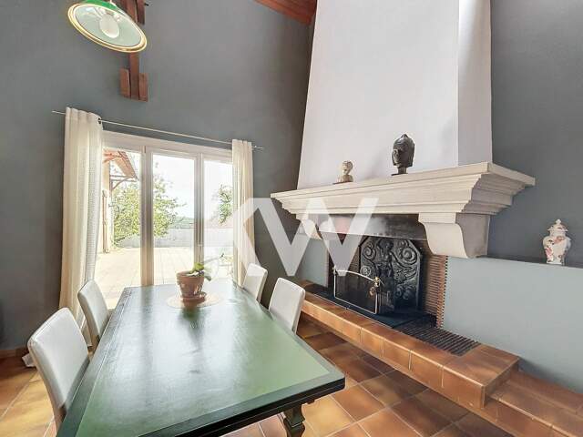 Maison de 6 pièces (190 m²) à vendre — photo du bien