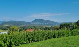 Terrain  308 m² à vendre à Saint-Genix-les-Villages (73240)