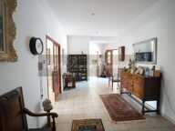 Villa — photo 2