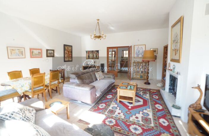 Villa — photo 4