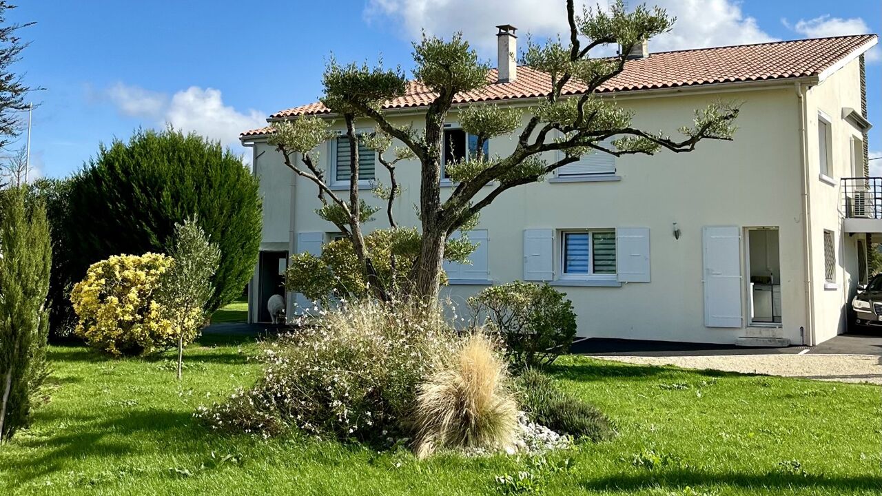 maison 10 pièces 195 m2 à vendre à Bourcefranc-le-Chapus (17560)