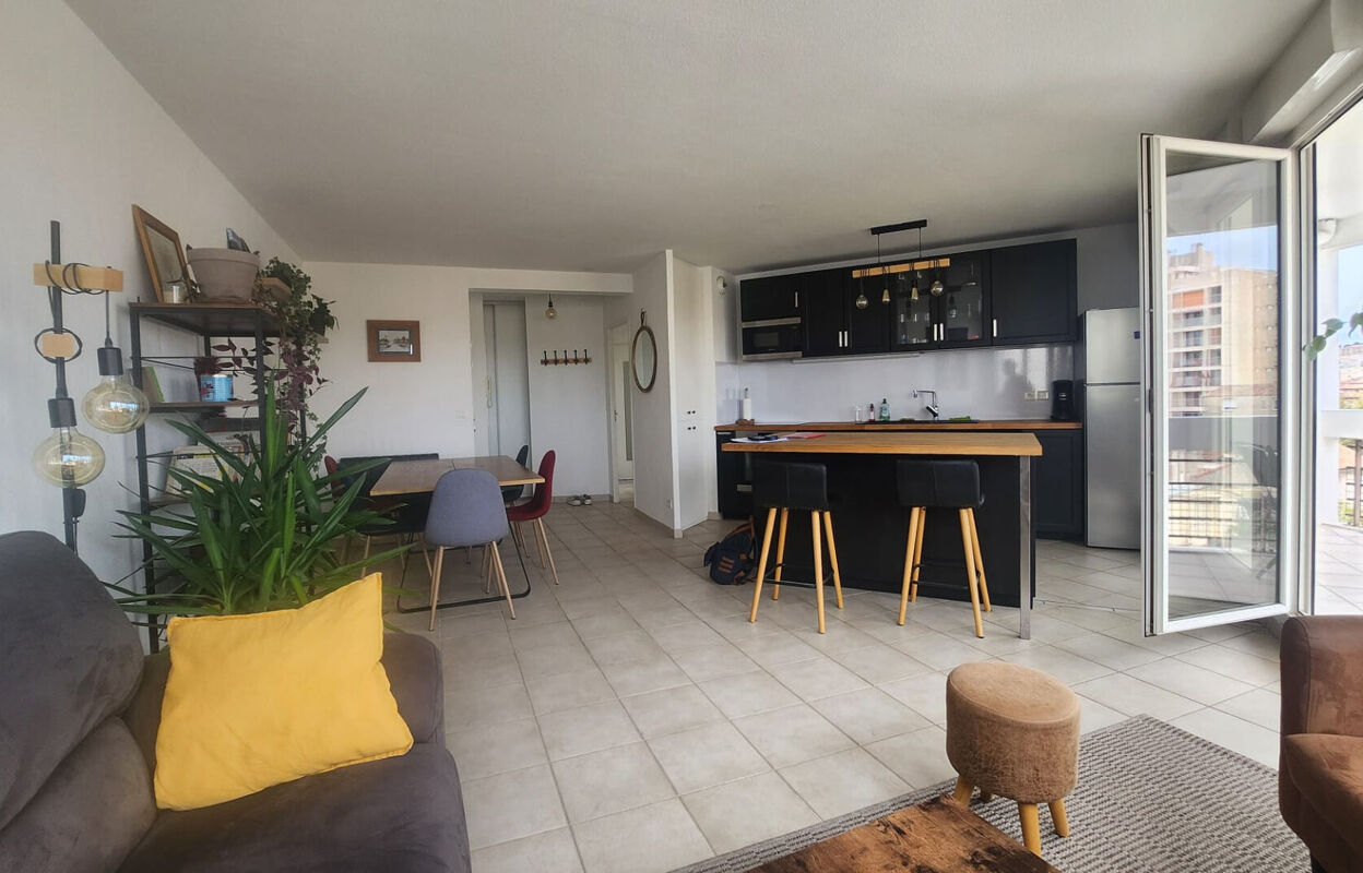 appartement 3 pièces 68 m2 à vendre à Marseille 5 (13005)