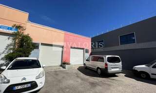 Commerce  404 m² à louer à Vénissieux (69200)