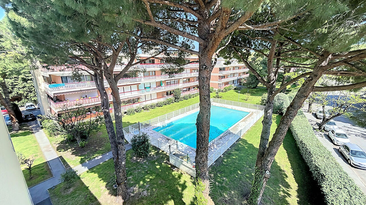 appartement 3 pièces 68 m2 à vendre à Fréjus (83600)