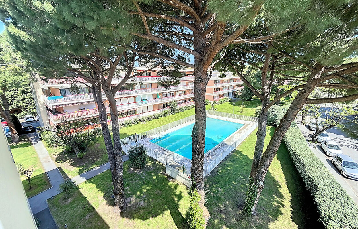 appartement 3 pièces 68 m2 à vendre à Fréjus (83600)