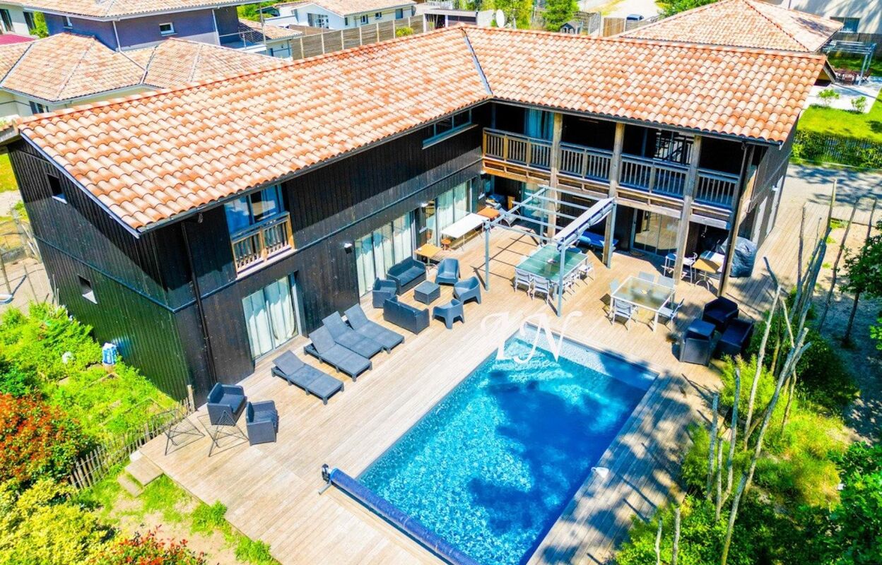 maison 8 pièces 233 m2 à vendre à Lège-Cap-Ferret (33950)