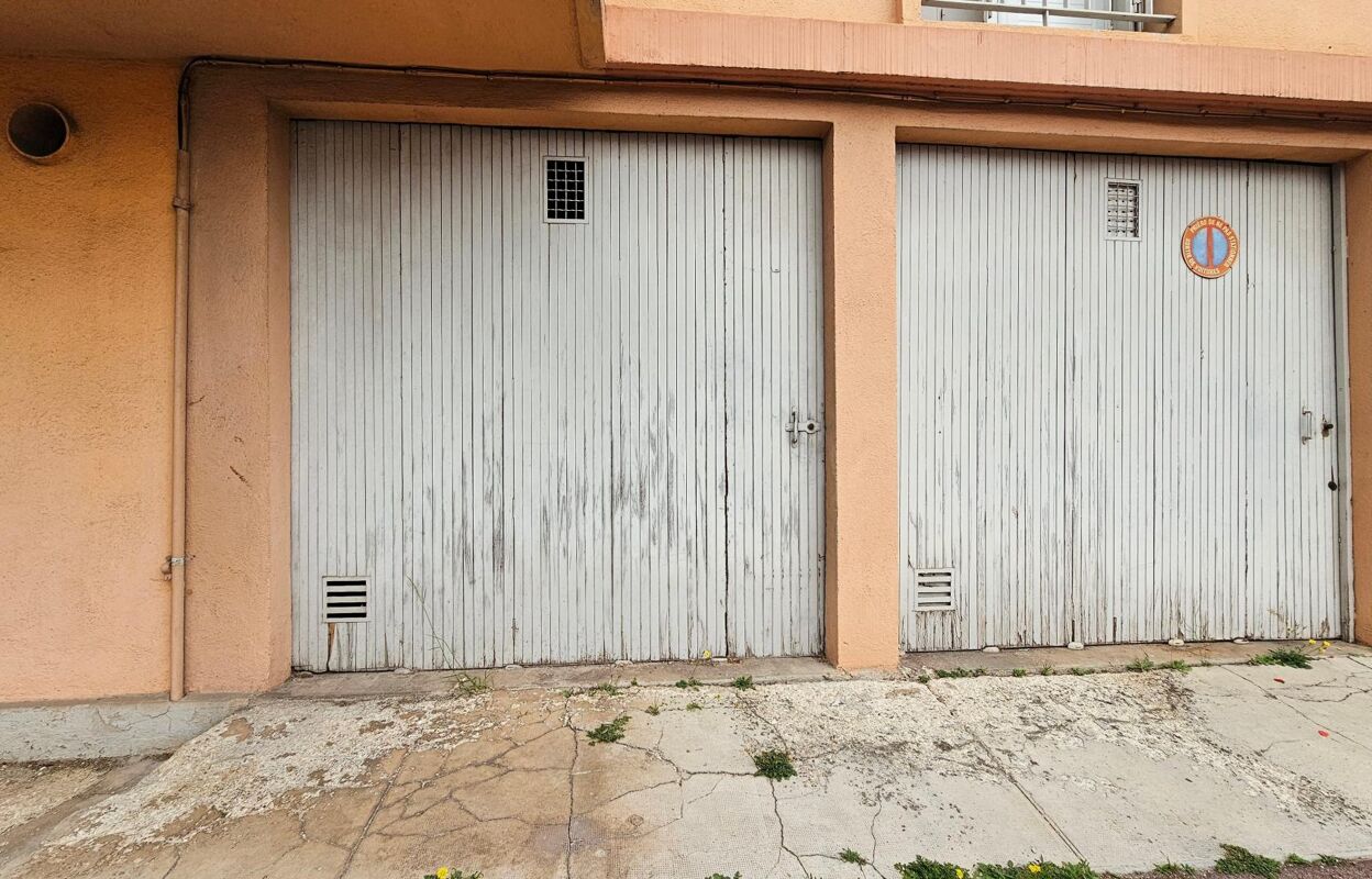 garage  pièces 14 m2 à vendre à Gardanne (13120)