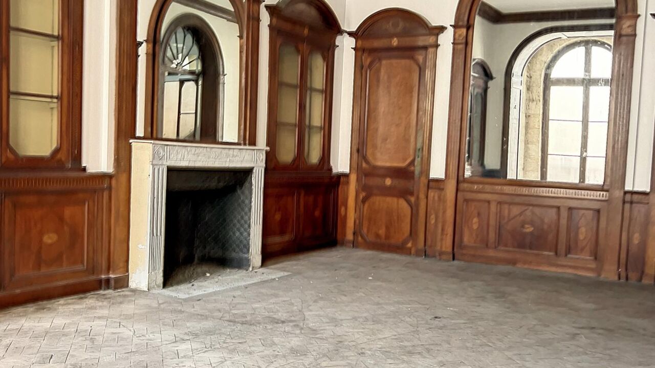 immeuble  pièces 800 m2 à vendre à Bordeaux (33300)