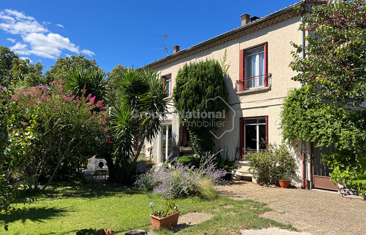 maison 9 pièces 201 m2 à vendre à Beaucaire (30300)