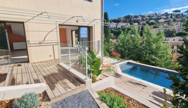 Villa / Maison 5 pièces  à vendre Hyères 83400