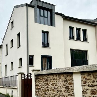 Maison 6 pièces 237 m²