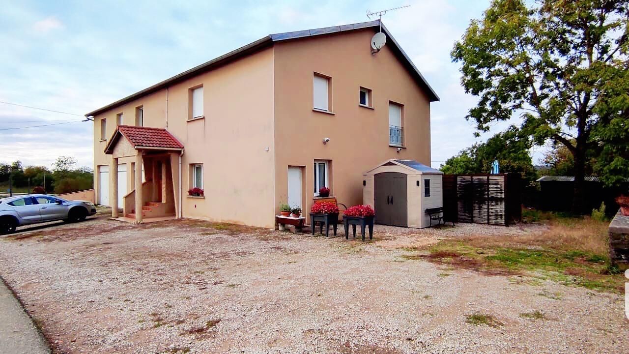 immeuble  pièces 331 m2 à vendre à Dompaire (88270)