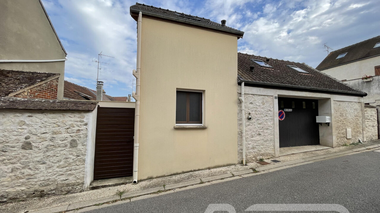 maison 4 pièces 65 m2 à vendre à Thiverval-Grignon (78850)