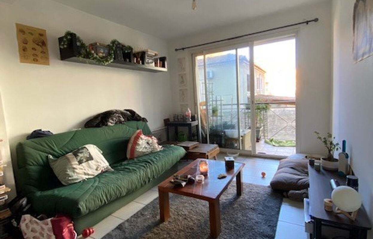 appartement 2 pièces 31 m2 à vendre à Nîmes (30000)