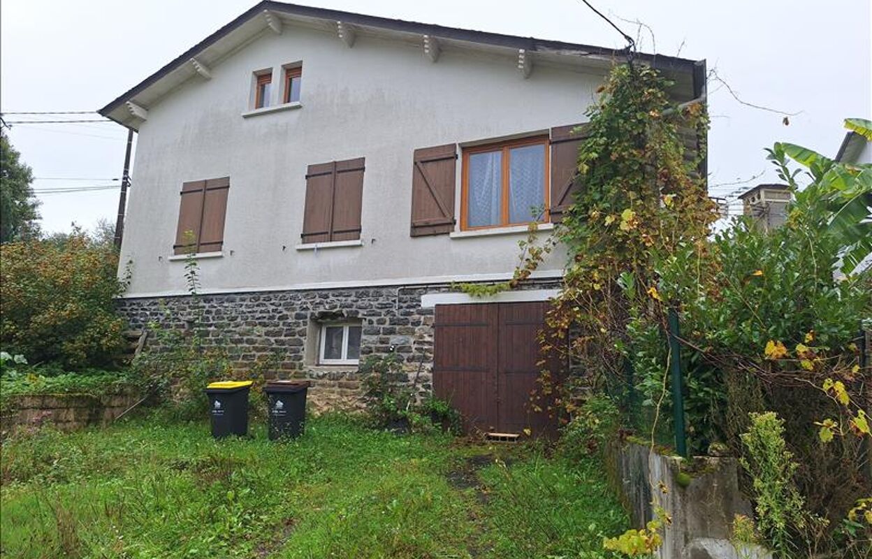 maison 3 pièces 104 m2 à vendre à Uzerche (19140)