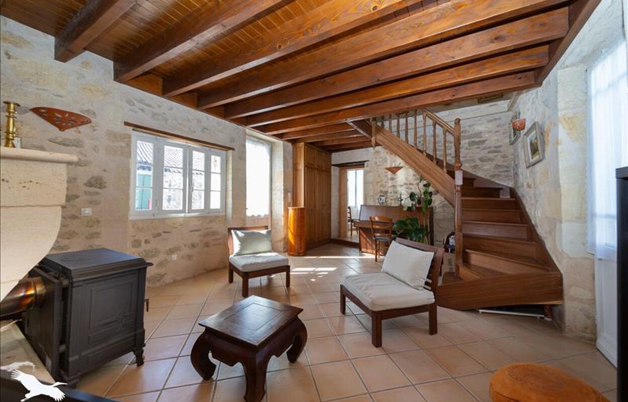 maison 6 pièces 147 m2 à vendre à Cubnezais (33620)