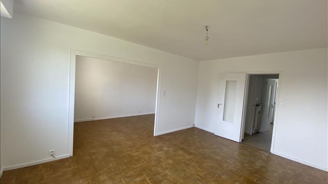 appartement 4 pièces 81 m2 à vendre à Saumur (49400)