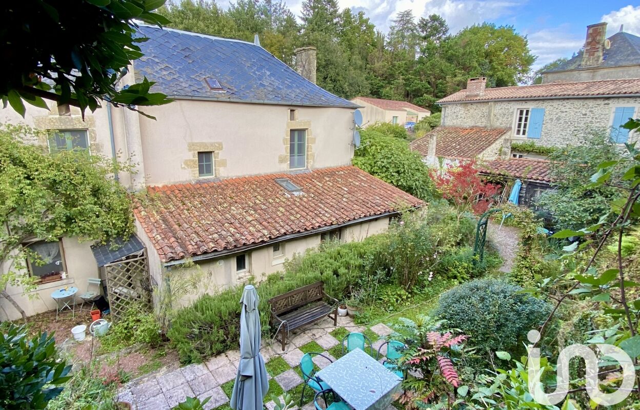 maison 5 pièces 140 m2 à vendre à Vouvant (85120)