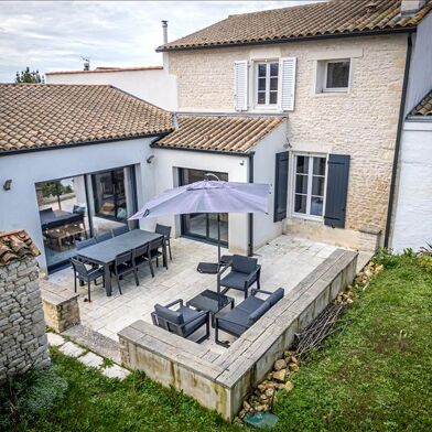 Maison 4 pièces 145 m²