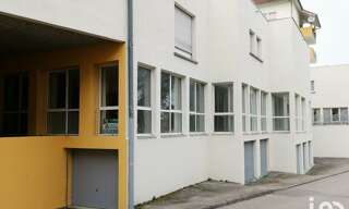 Commerce  225 m² à vendre à Belley (01300)