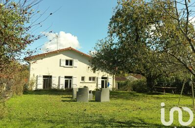 vente maison 146 000 € à proximité de Sauzé-Vaussais (79190)