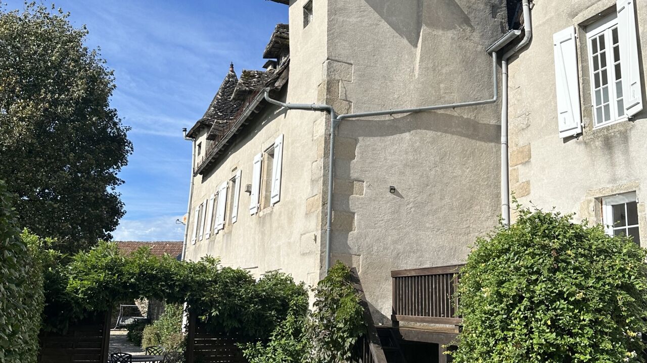 maison 11 pièces 265 m2 à vendre à Sexcles (19430)