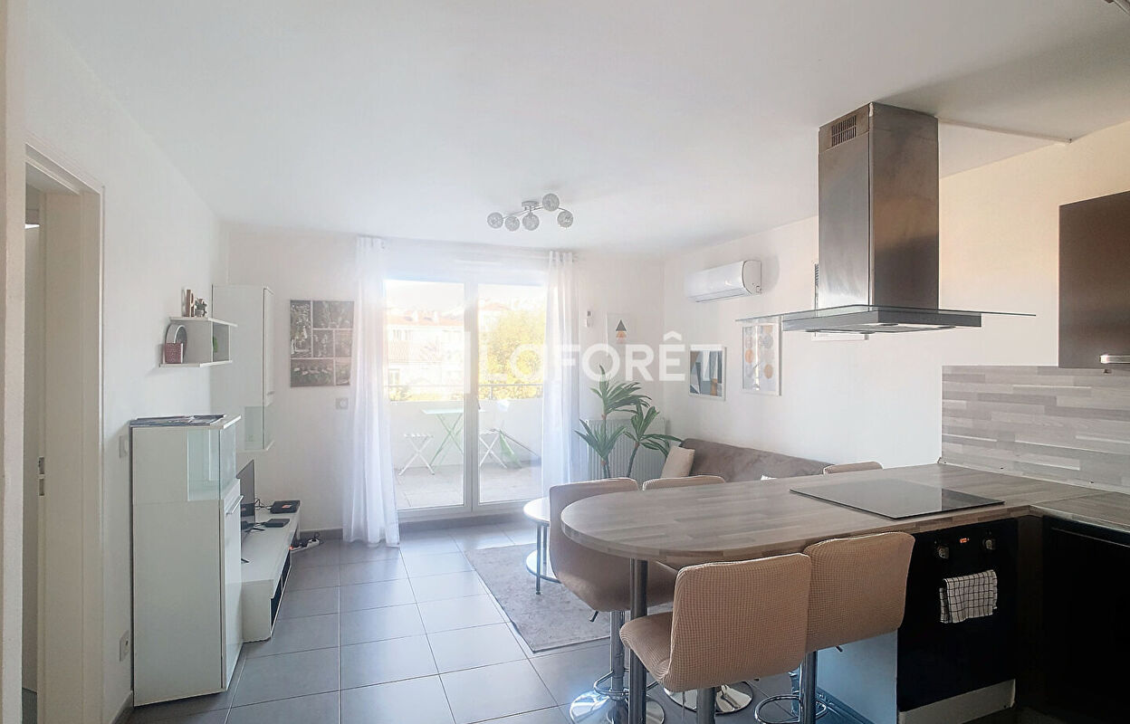 appartement 3 pièces 55 m2 à louer à Marseille 4 (13004)