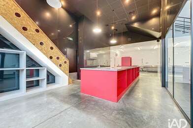 Bureau  846800 €