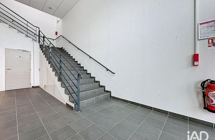 Vente Bureaux 500 m&sup2; — photo 3