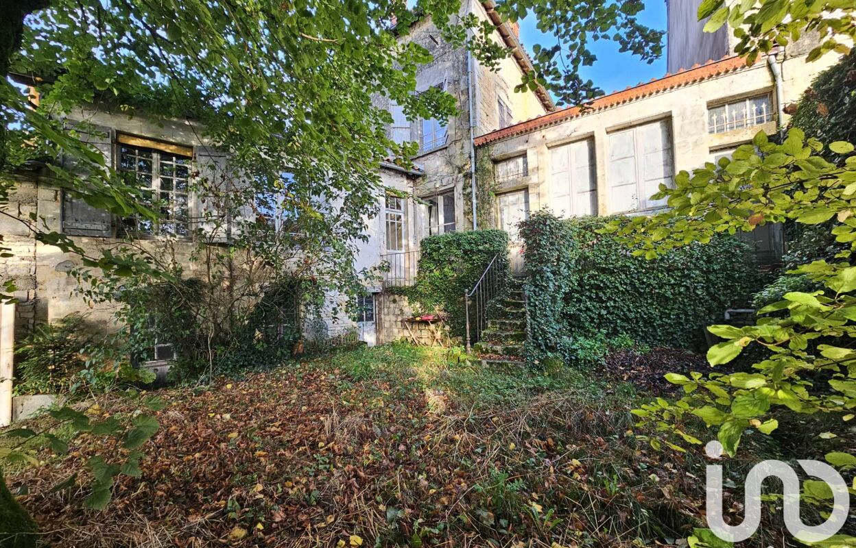 maison 8 pièces 173 m2 à vendre à Ruffec (16700)