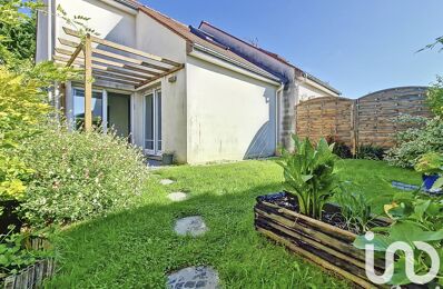 vente maison 358 700 € à proximité de Férolles-Attilly (77150)