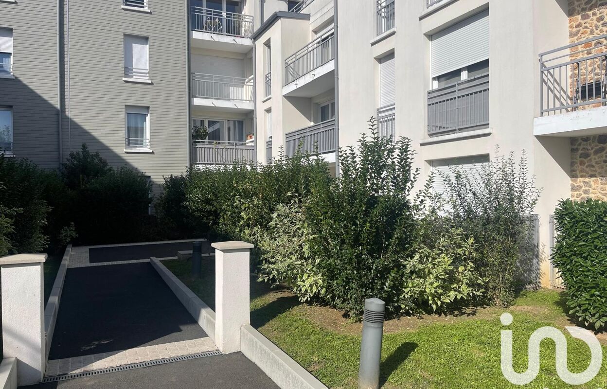 appartement 3 pièces 69 m2 à vendre à Brie-Comte-Robert (77170)