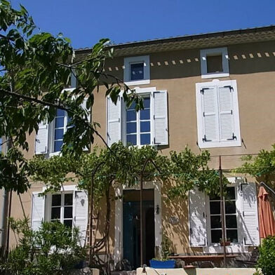 Maison 6 pièces 227 m²