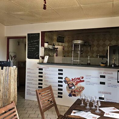 Commerce  128000 €